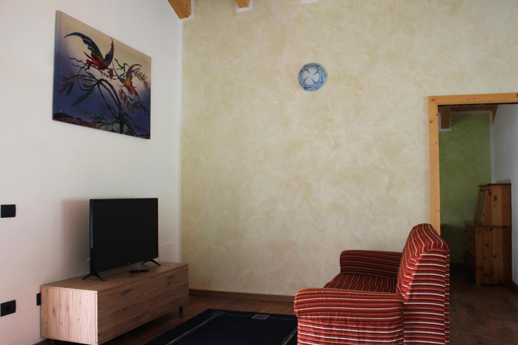 Appartamento Vacanze Bordala Ronzo-Chienis المظهر الخارجي الصورة